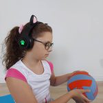 Cicafüles vezeték nélküli fejhallgató – fekete (THM) (BBD)