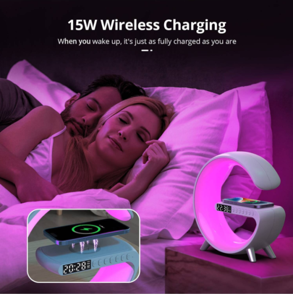 G63 Multifunkciós szórakoztató állomás – Bluetooth hangszóró, vezeték nélküli töltő, RGB LED party fény és éjszakai lámpa – 10W (BBV)