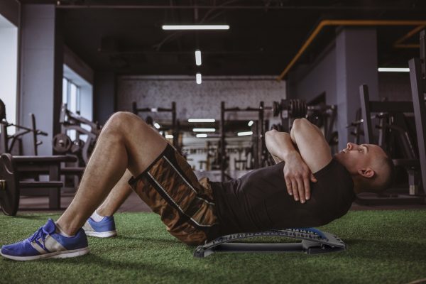 Akupresszúrás hátmasszírozó, testtartásjavító fitness deréktámasz 3 nehézségi szinttel (BBV)