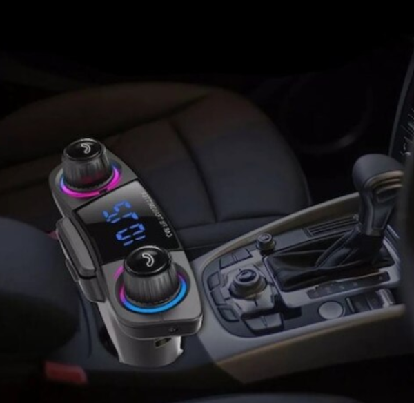 Autórádió formájú 3in1 FM Transmitter, MP3-lejátszó és Bluetooth kihangosító (BBV)