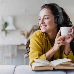 P47 Bluetooth-os akkus fejhallgató headset MP3 lejátszó – fekete (3)