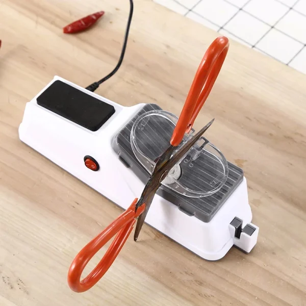 USB-ről működtethető elektromos késélező 3 finomsági fokozattal és erős műanyag házzal - 23,5 x 9 x 6,5 cm (BBV)