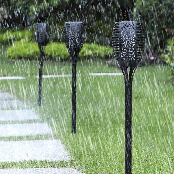 Leszúrható, napelemes, fáklya hatású dekor lámpa melegfehér fénnyel és láng mintával - 51 cm, időjárásálló -1 db (BBV)