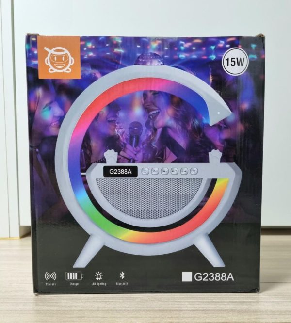 G2388A multifunkciós szórakoztató állomás - Bluetooth hangszóró, vezeték nélküli töltő, RGB LED party fény és éjszakai lámpa (BBV)