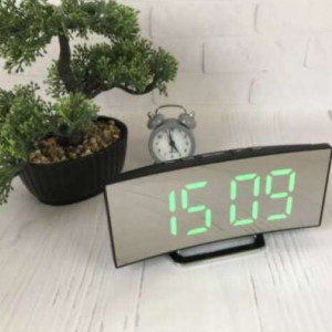 ívelt design óra 3