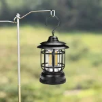 L-27 felakasztható lámpás újratölthető akkumulátorral és 1-300 lumen között állítható fényerővel - retro megjelenésű, extra erős kemping lámpa (BBD)