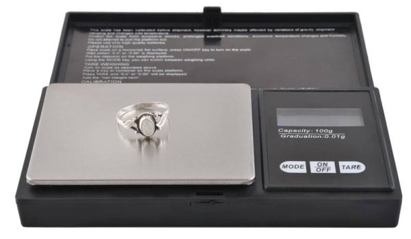 Nagy pontosságú zsebmérleg LCD kijelzővel és tara funkcióval 500 grammig - 6 féle mértékegység, 0,1 g pontosság (BBV)