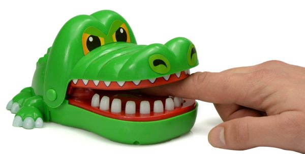 Harapós krokodil a fogorvosnál: bátorságpróba társasjáték (BBJ)
