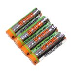 Univerzális elemtöltő + 4 db tölthető 2100mAh ceruza akku (AA/AAA elemekhez) (BBL)
